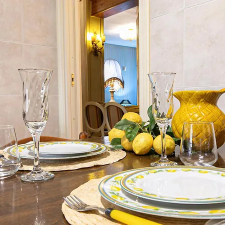 Apartment Elegant - Coliseum - Self Check In & Access *