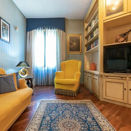 Elegant - Coliseum - Self Check In & Access Apartment *