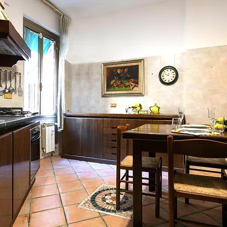 Elegant - Coliseum - Self Check In & Access Apartment
